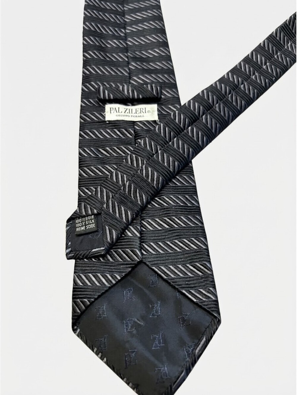 Pal Zileri Men's Italian Silk Black Gray Textured Striped Necktie - 57"